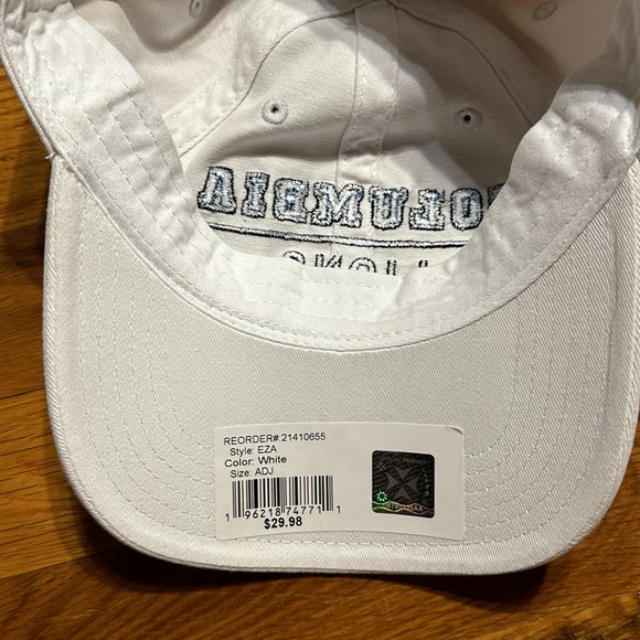 Legacy - Columbia Lions Baseball Cap - White - One Size - New - Picture 6 of 6
